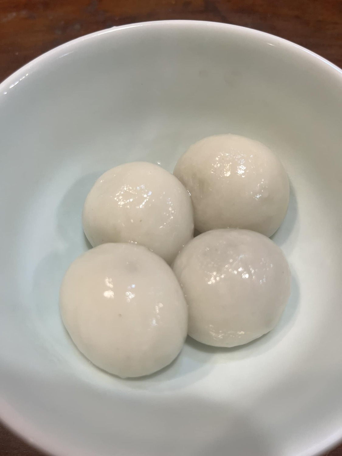 食品藥物管理署責成各地方政府衛生局啟動111年「節慶時令食品稽查抽驗專案-冬至應節食品」，共完成冬至應節食品530件抽驗，結果均符合規定。 圖：曾郡秋/攝影
