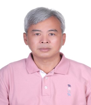 屏東縣長當選人周春米延攬李明宗擔任客家事務處處長。 圖：周春米辦公室/提供