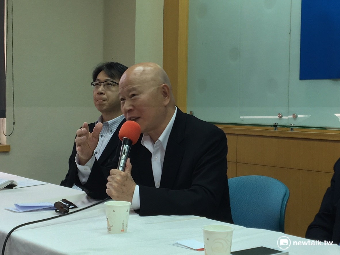 對這次美中高峰會的觀察，亞太和平研究基金會董事長許信良表示，「習是大贏家！」。 圖：鍾孟軒/攝