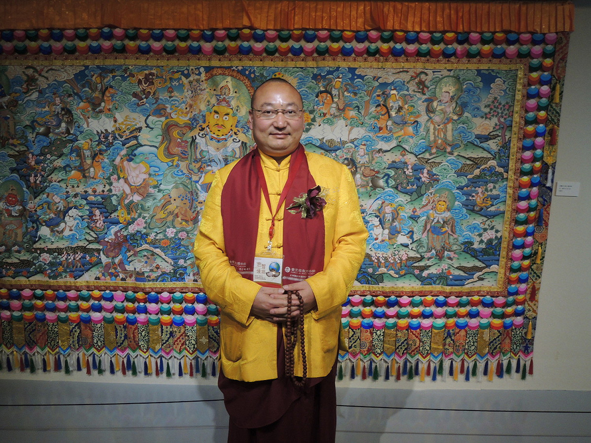 洛桑龍達上師將修行融合唐卡藝術，以平易方式傳法。近年來於世界各地巡展、演講，相當受到外國民眾的歡迎。 圖：世界宗教博物館提供
