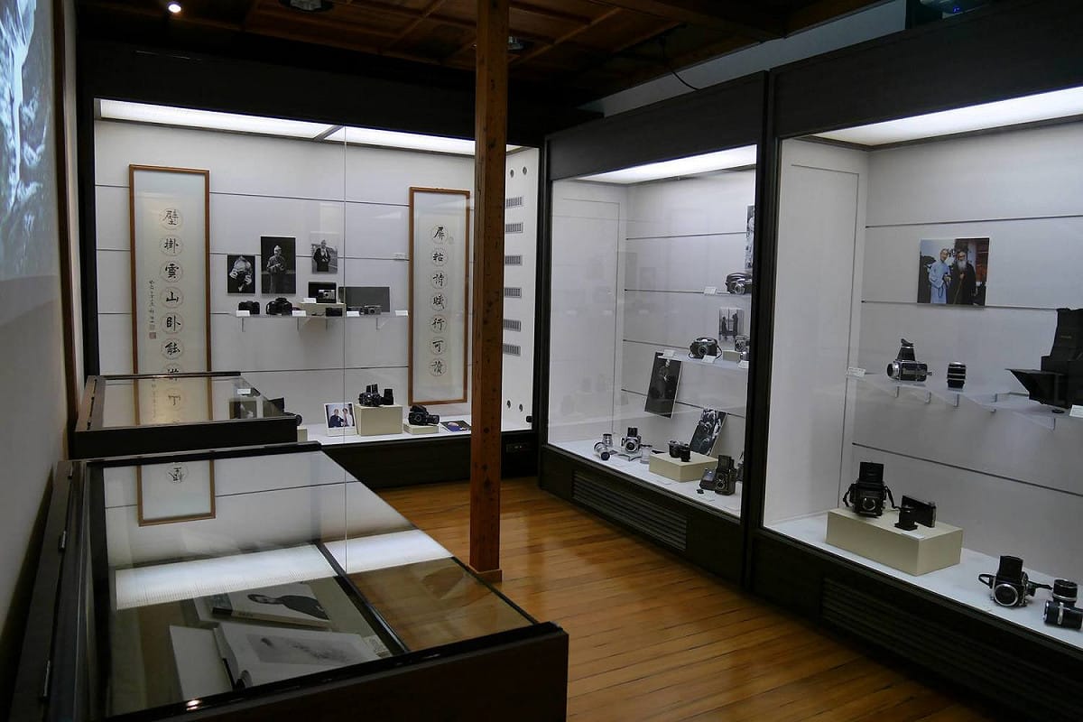 北投博物館展出郎靜山的文物與收藏。 圖：北投文物館提供