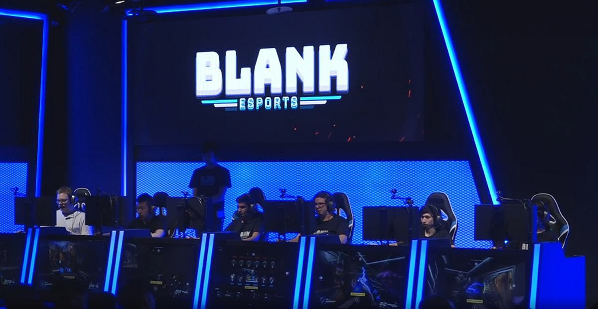 Blank Esports是一支於 2017 正式成立的《鬥陣特攻》澳洲戰隊，成員皆來自知名業餘戰隊 Fusion Girls，該戰隊自 2016 年 11 月成立起參加眾多賽事，擁有全勝零敗的戰績，並拿下澳洲第一的稱號。 圖：翻攝自暴雪娛樂官方Twitch