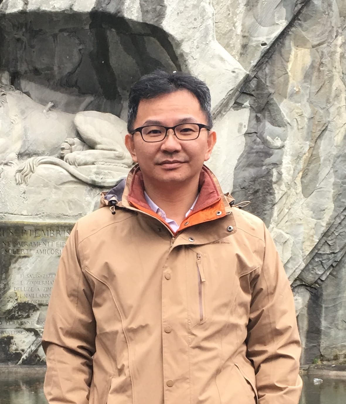 力行國小校長黃國庭證實，因廠商作業疏失，學童喝下餿水。 圖：力行國小網站