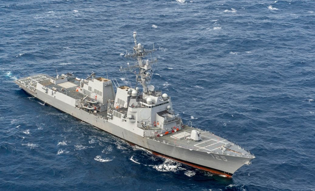 美國海軍「勃克級」Flight Ⅲ驅逐艦「盧卡斯號(DDG-125)」進行船廠海試。 圖：翻攝hii.com