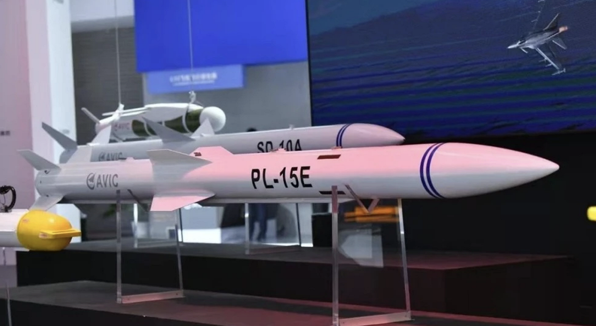「霹靂-15」空對空導彈。 圖：翻攝自軍武次位面（資料照）