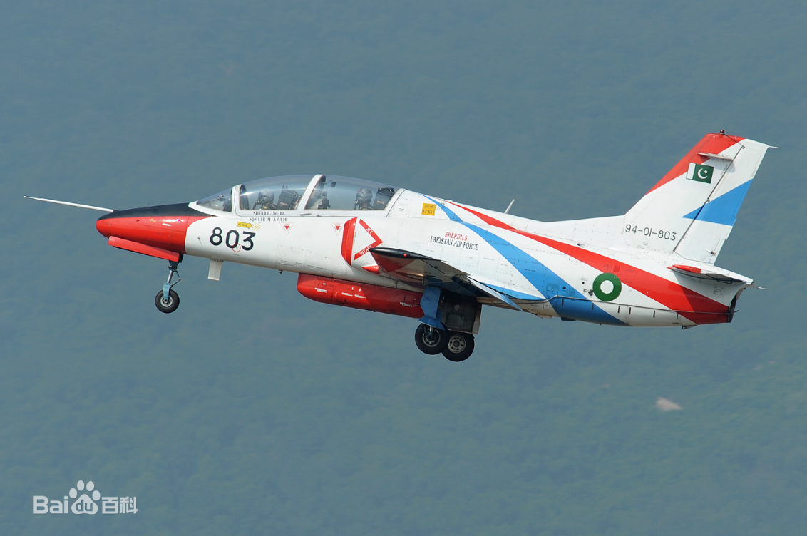 中國 K-8E 教練機。 圖：翻攝自百度百科