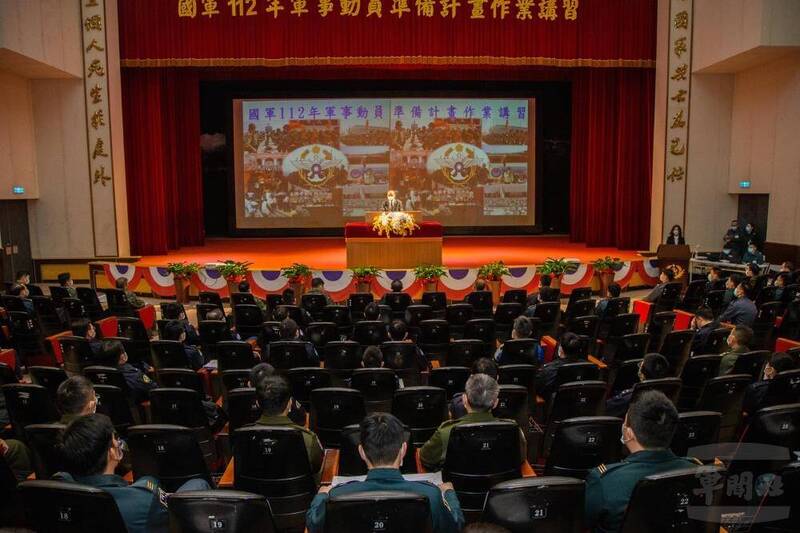 國防部全民防衛動員署長白捷隆表示，明年教召要離開營區到戰術位置報到、編成及施訓。 圖：軍聞社提供