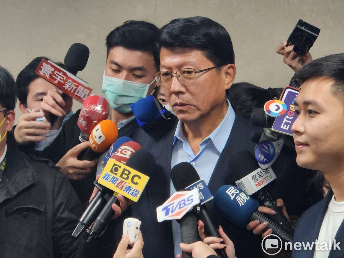謝龍介批評郭台銘「博輸筊就要翻桌」。 圖：黃建豪/攝（資料照）