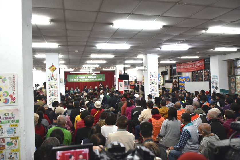 到場民眾約有九成是老年人。 圖：孫家銘攝