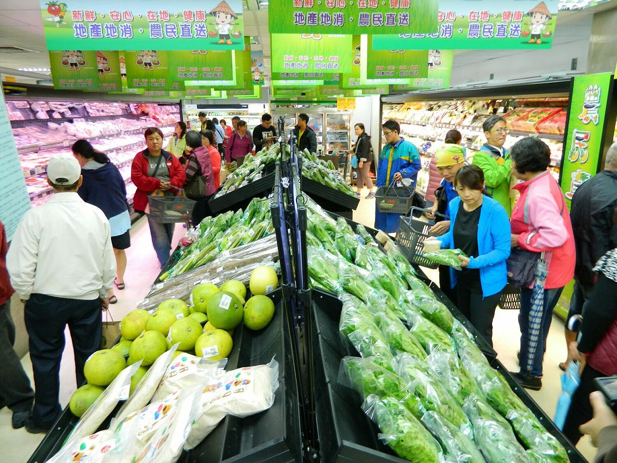 新北透過農會超市協助農友產品銷售。 圖：新北市農業局提供