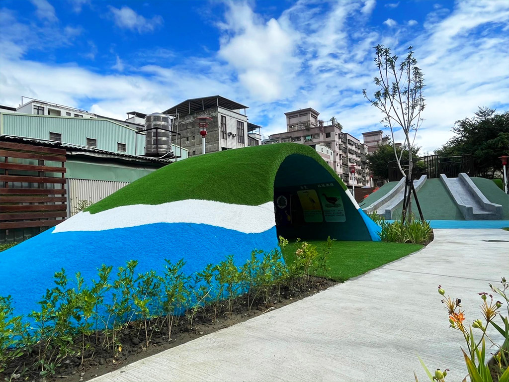 兒五樓厝公園以蘆洲河濱美麗的水岸風光為發想。 圖：新北市景觀處提供