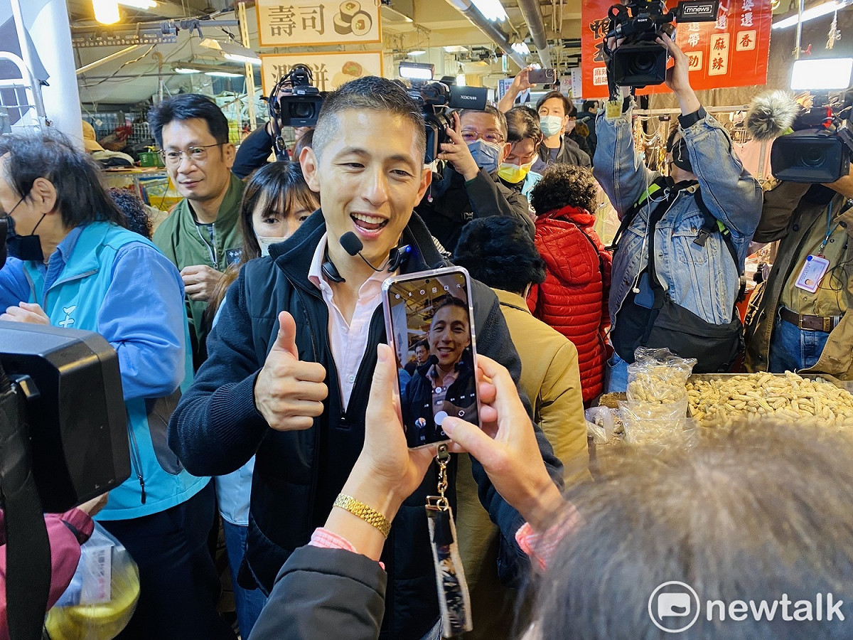 民進黨台北市立委補選候選人吳怡農。 圖：周煊惠 / 攝