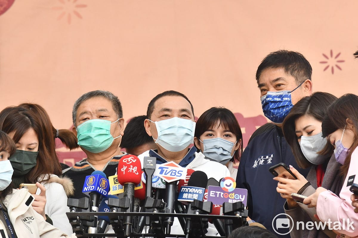 侯友宜讚趙少康對政治有想法，是難得的人才。 圖：林昀真/攝