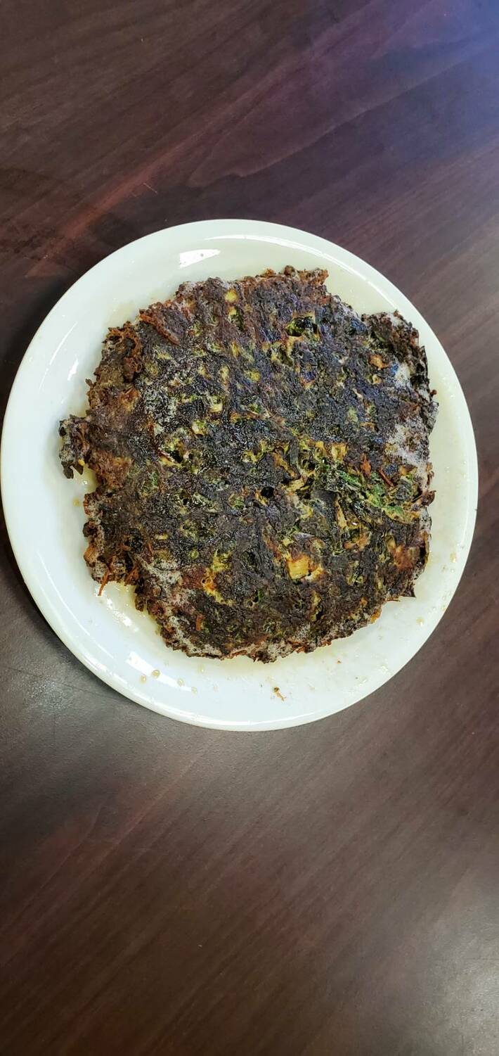 炸紫菜酥香脆可口。 圖：新北市漁業處提供