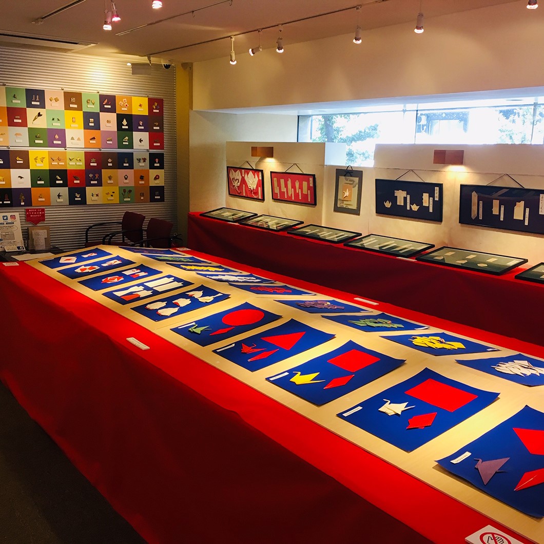 折紙會館館內的藝廊，展示著各種企畫的折紙作品，喜歡藝文之旅的旅客，千萬不能錯過。 圖：御茶水 折紙會館／提供