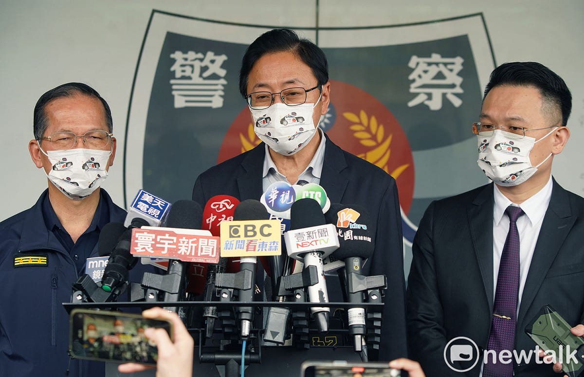 張善政表示，將針對對治安有影響、幫派賴以維生的行業，展開系統的整理和清查。 圖：林昀真/攝