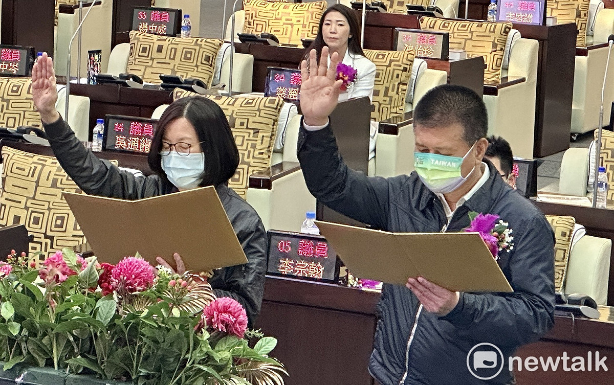 台南市正副議長邱莉莉、林志展因被控涉賄，經檢方偵訊後，分別以50萬元和20萬元交保。 圖：黃博郎／攝 （資料照）