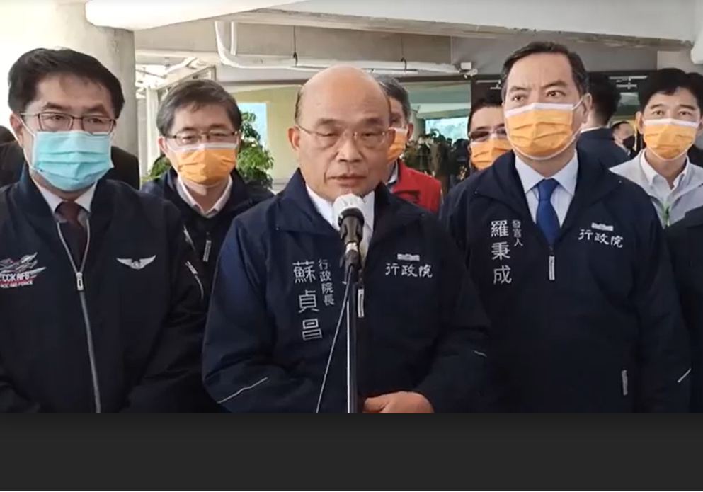 行政院長蘇貞昌今（4）天到嘉義縣視察南部曾文水庫水情前受訪。 圖：擷自直播畫面