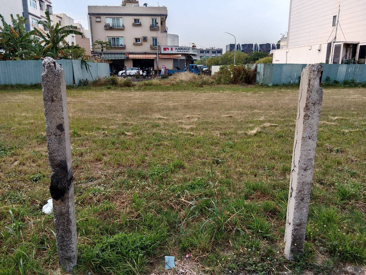 堂前空地是未來安倍銅像的永遠落腳地。 圖：孫家銘攝