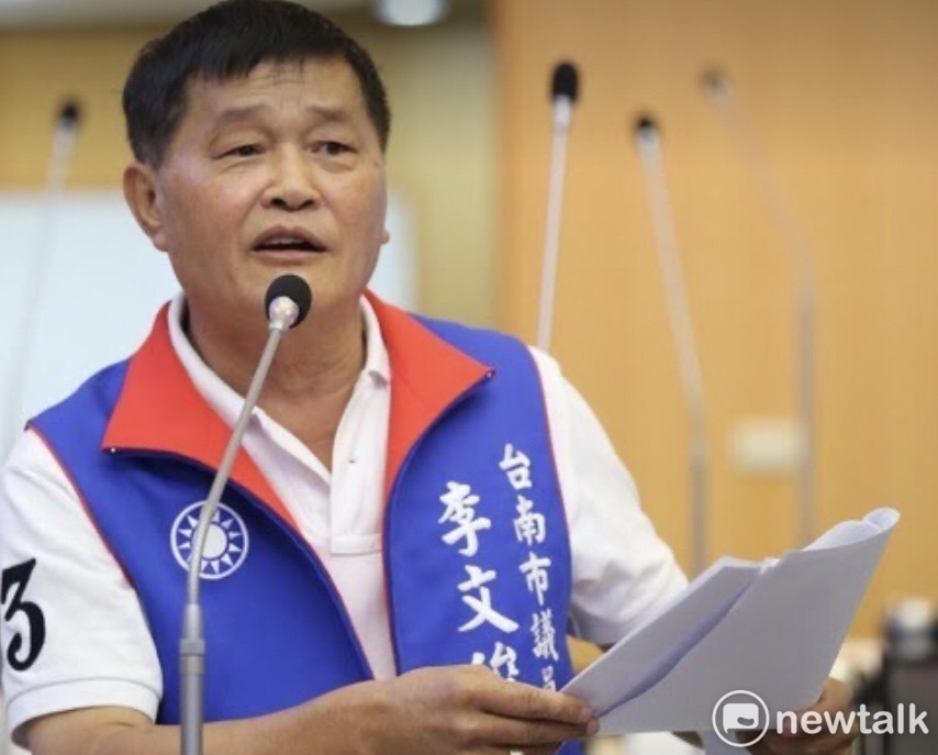 跑票議員李文俊（圖）的好友黃怡萍因涉嫌違反《公職人員選舉罷免法》，且供述前後不一且避重就輕，台南地院審理後裁准羈押並禁止接見通信。 圖：黃博郎／攝