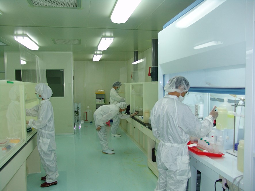 研發替代役用人單位包含半導體、機械、光電及資通訊等22大產業。 圖：役政署提供