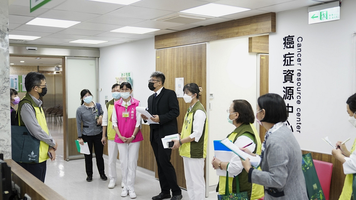 秀傳醫療體系在2021年3月2日啟動的「德國萊因TÜV SQS-Healthcare醫療服務品質管理系統驗證」 圖：秀傳醫院提供