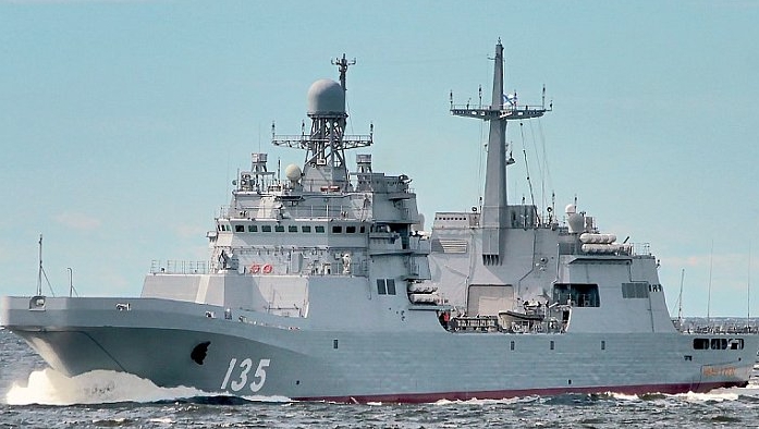 俄軍「伊凡格林級」大型登陸艦「彼得·莫爾古諾夫號 ( RTS Pyotr Morgunov 117 ) 」 圖 : 翻攝自mdc.idv.tw
