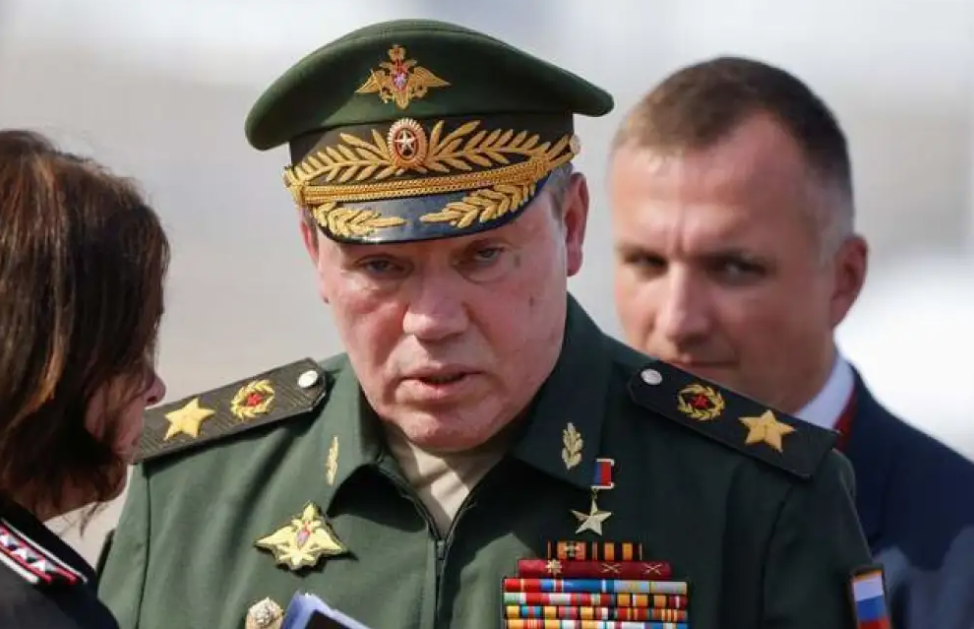 據外媒報導，有「末日將軍」之稱的俄國前空天軍總司令蘇羅維金（Sergey Surovikin）。 圖:翻攝自騰訊網