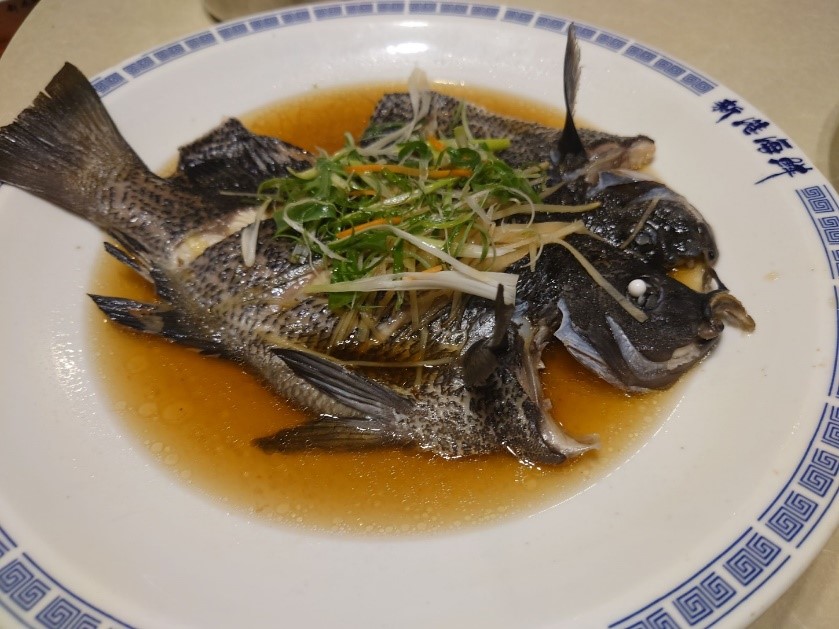 清蒸黑毛魚。 圖：新北市漁業處提供