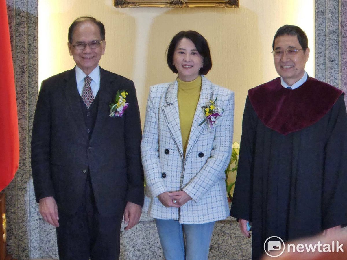 國民黨立委王鴻薇於立法院正式宣誓就職。 圖：黃建豪/攝
