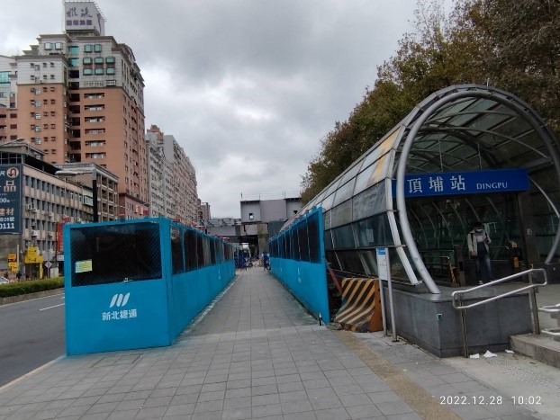 捷運三鶯線施工圍籬重繪。 圖：新北市捷運局提供