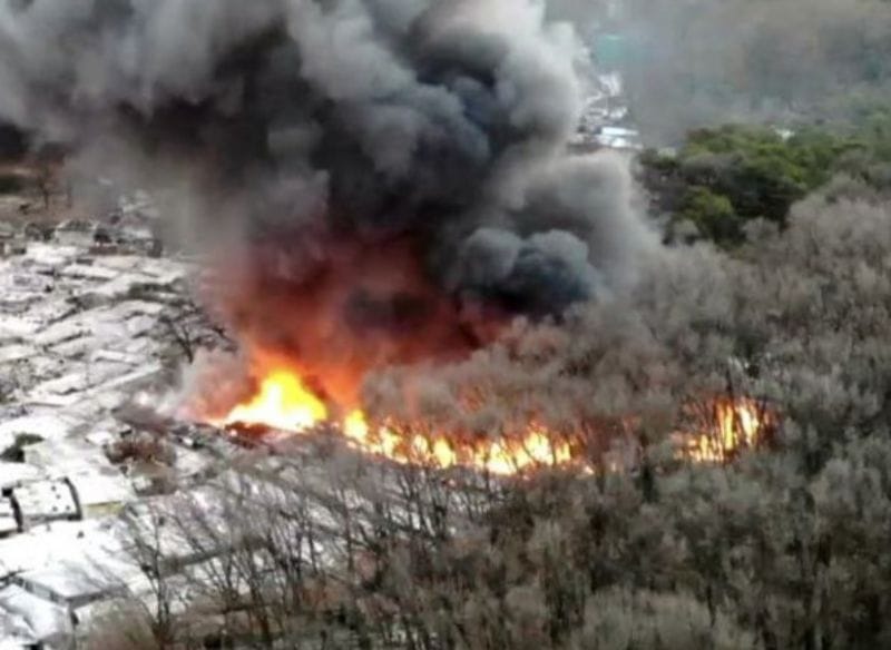南韓首爾九龍村20日上午發生大火，目前為止至少燒毀40間房屋 圖片翻攝/東亞日報