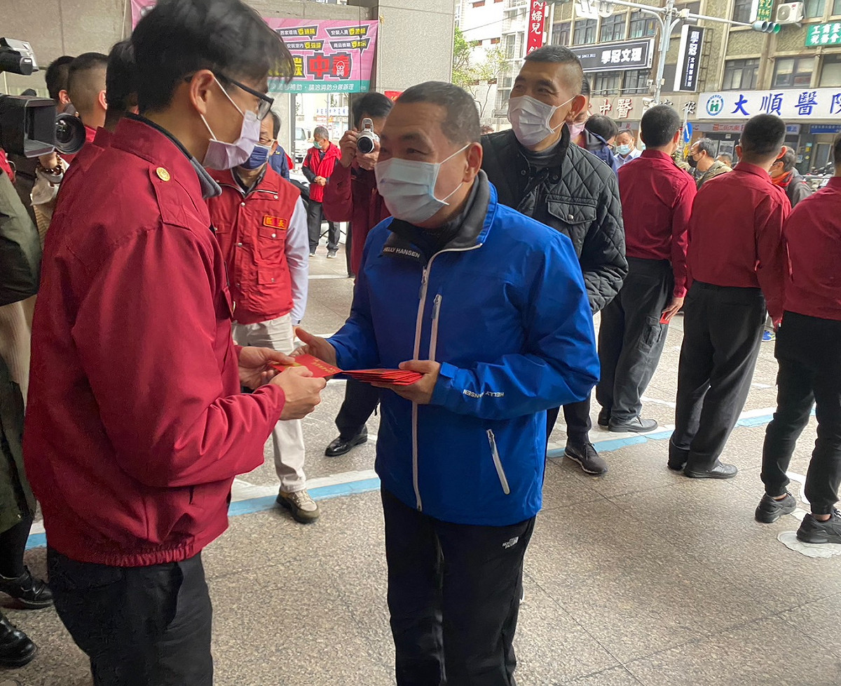 消防局24小時守護著市民生命財產安全，侯友宜特別表達感謝之意。 圖：新北市消防局提供