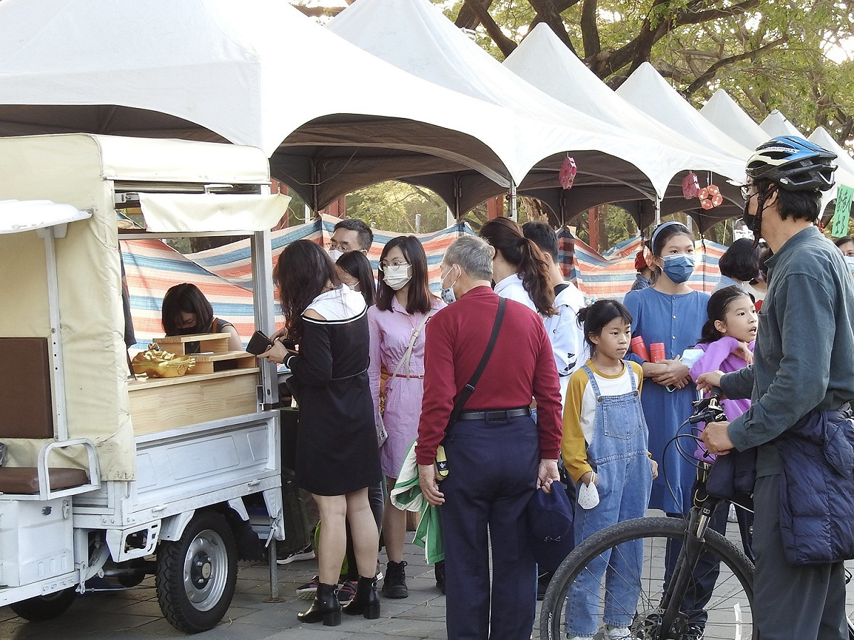 「2023香港年宵在高雄」活動匯集港式美食。 圖：高雄市政府行政暨國際處/提供
