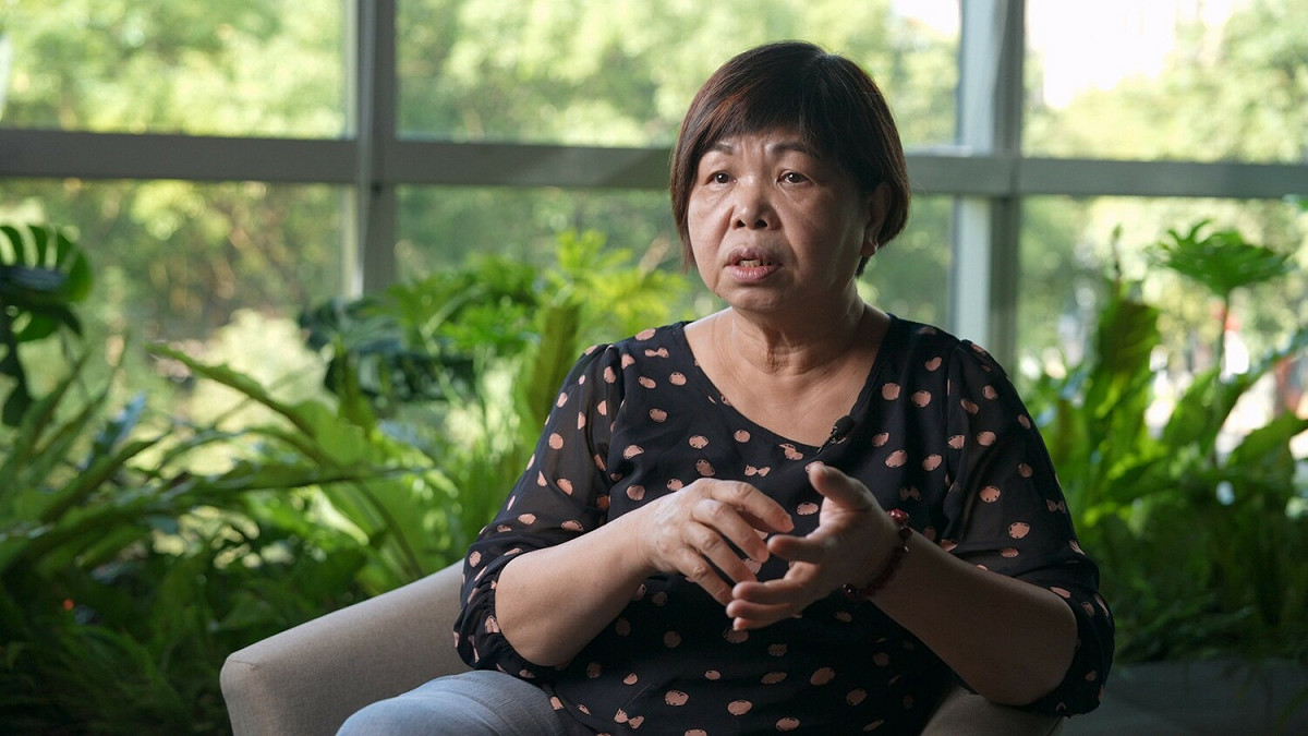 阿鴻表姊回憶起職災發生後，家屬倉惶無助的心情，令人動容。（以上三圖均出自《知否‧職否‧災影某》劇照） 圖：新北市勞工局提供
