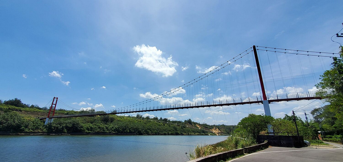 龍門吊橋。 圖：新北市漁業處提供