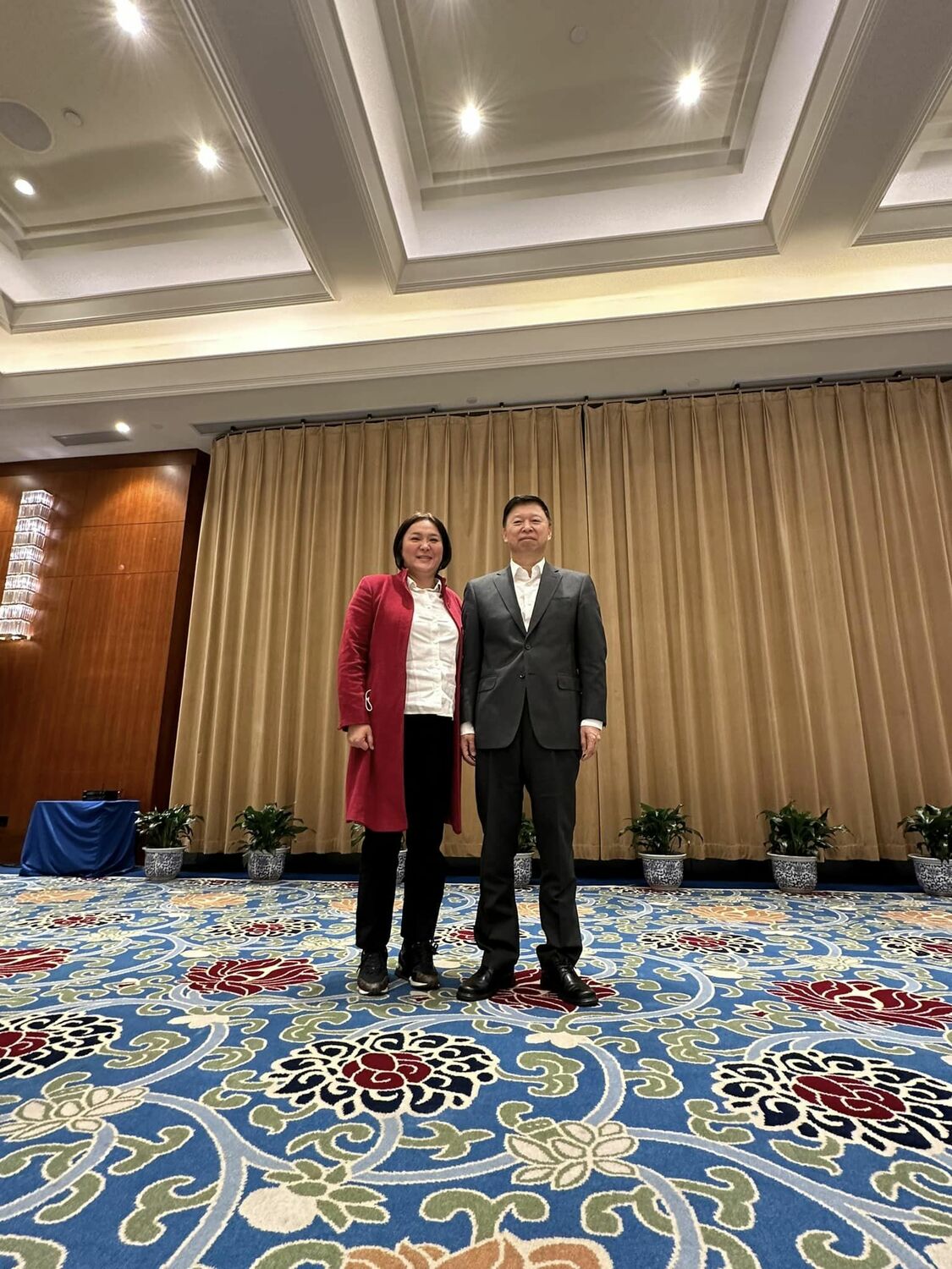 金門縣長陳福海、國民黨籍立委陳玉珍昨(29)日在中國廈門市與中國國務院台灣事務辦公室主任宋濤會面 圖:陳玉珍臉書