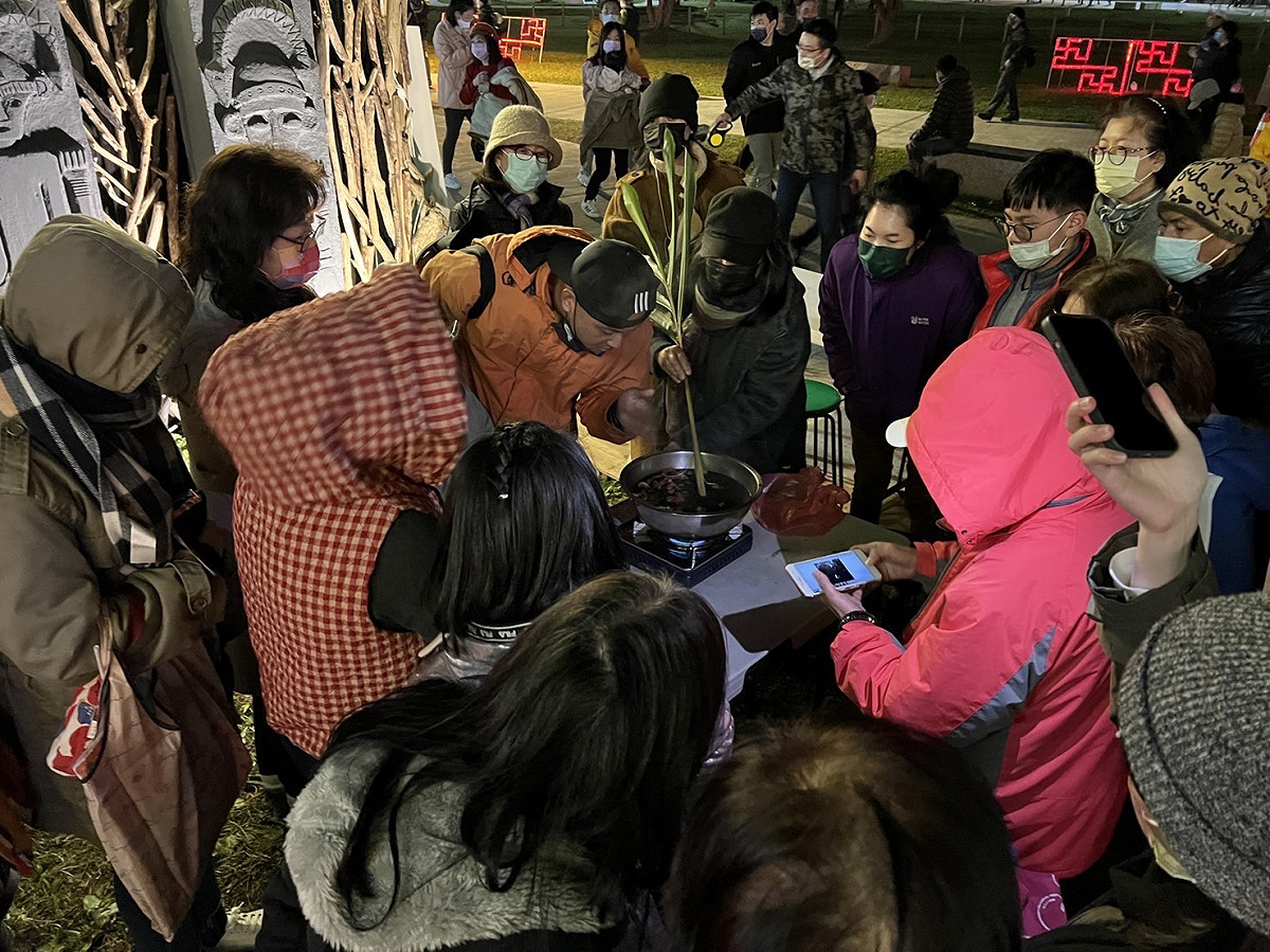 每週六、日晚間6時及7時始報名「原住民族文化手作體驗活動」，名額有限，提醒大家準時參與！ 圖：新北市原民局提供