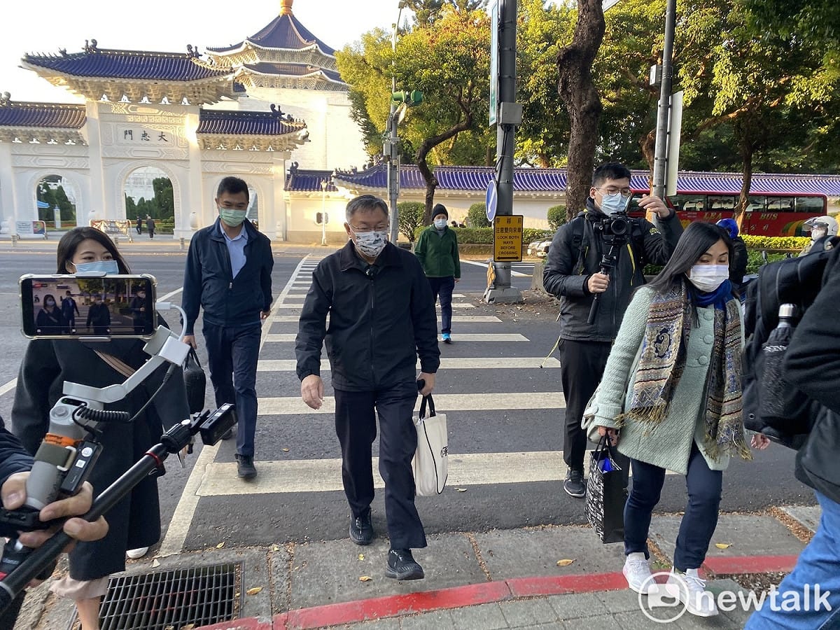 民眾黨主席柯文哲今天最後一天到台大醫院上班。 圖：周煊惠 / 攝