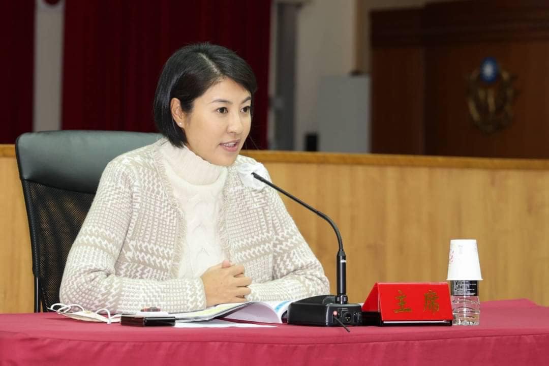 逢甲大學宣布許淑華的碩士論文符合學校學倫會規定，通過審核，確定保住碩士學位。 圖：取自許淑華臉書（資料照）