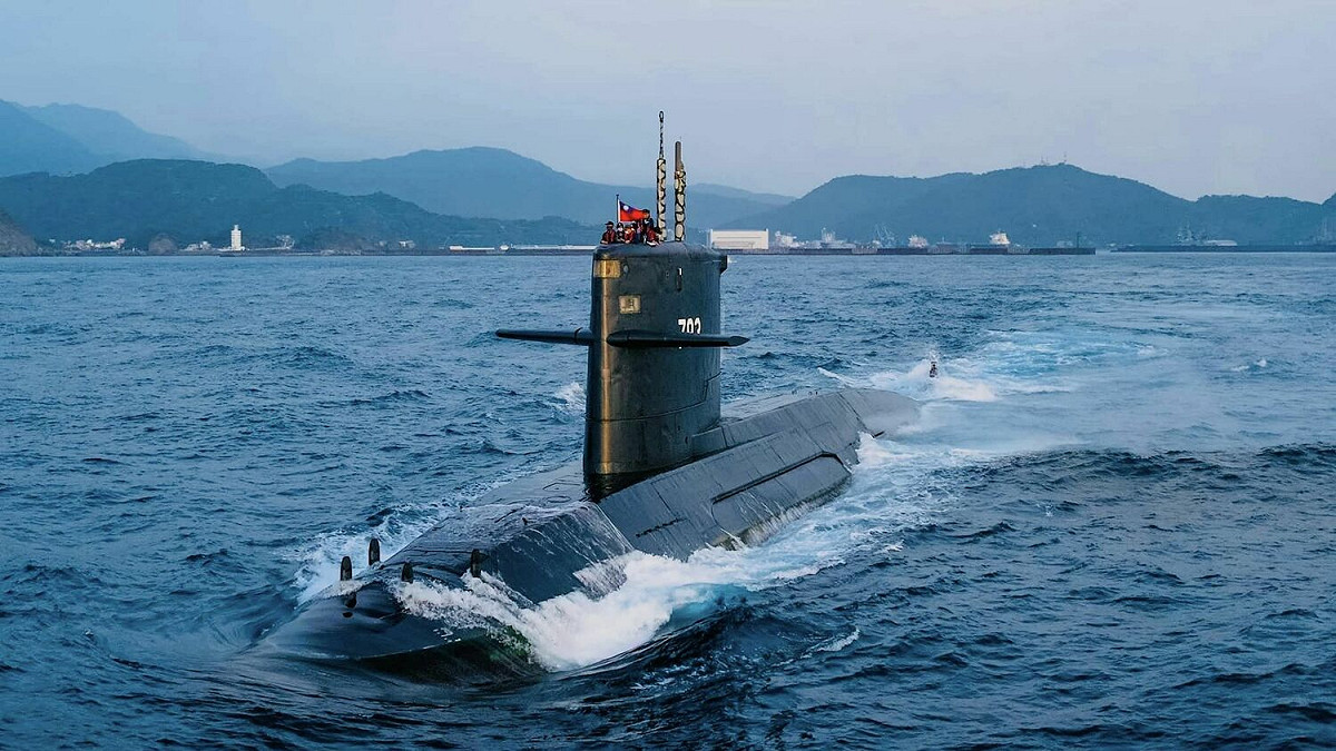 台灣雖然小但海岸線長，封鎖不易，國軍枕戈待旦，不讓敵人侵犯分毫。 圖：翻攝自國防部發言人臉書