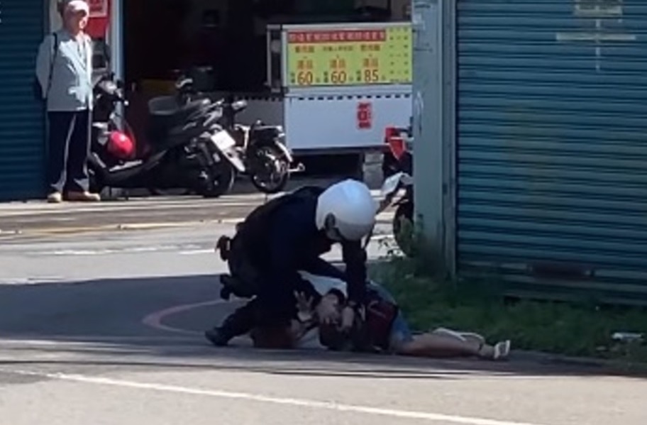 中壢警不當盤查「大外割」音樂女教師判決出爐。 圖:翻攝畫面