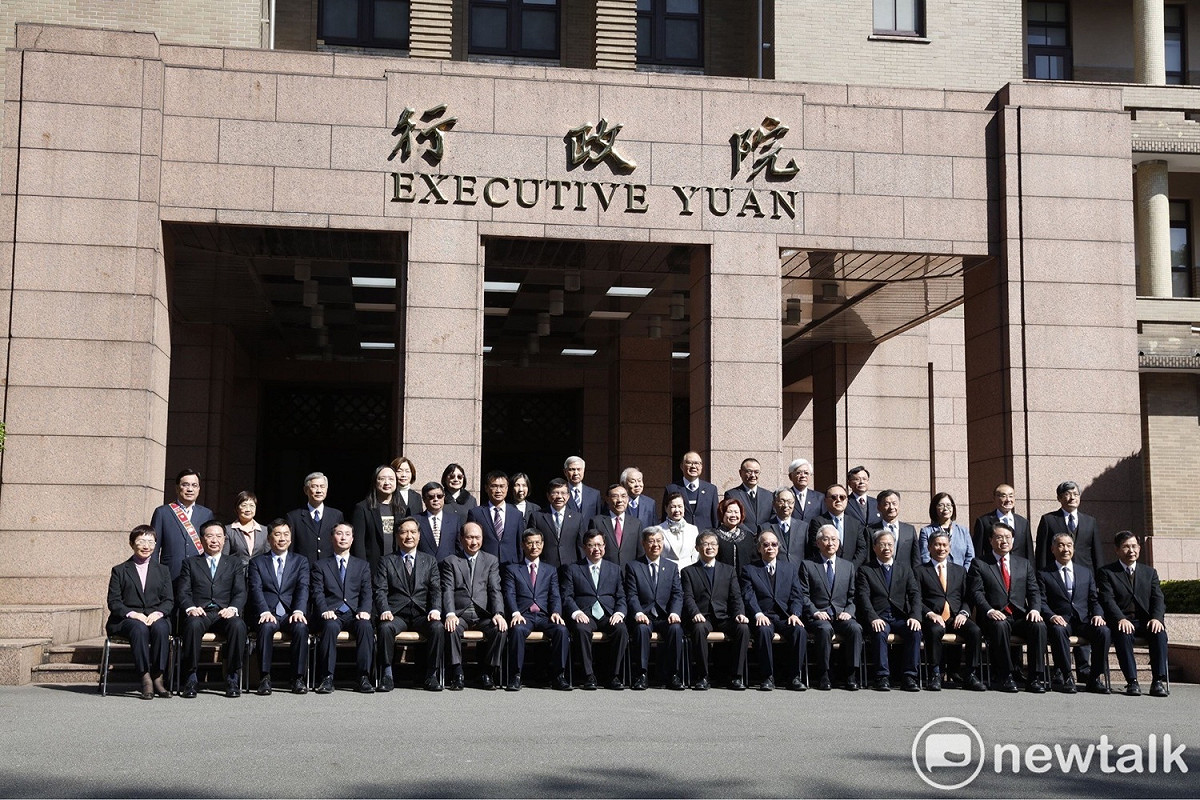 陳建仁內閣合照。（資料照片） 圖：張良一/攝