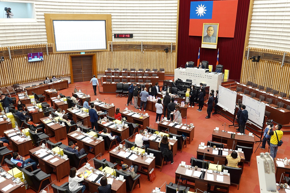 高雄市議會針對公督盟「議會政黨惡鬥，藍綠皆須負責」批評提出澄清。 圖：高雄市議會/提供(資料照)