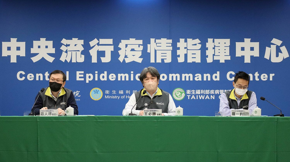 中央流行疫情指揮中心今（26）日公布新增1萬2792例本土病例、298例境外移入。 圖：中央流行疫情指揮中心/提供（資料照）