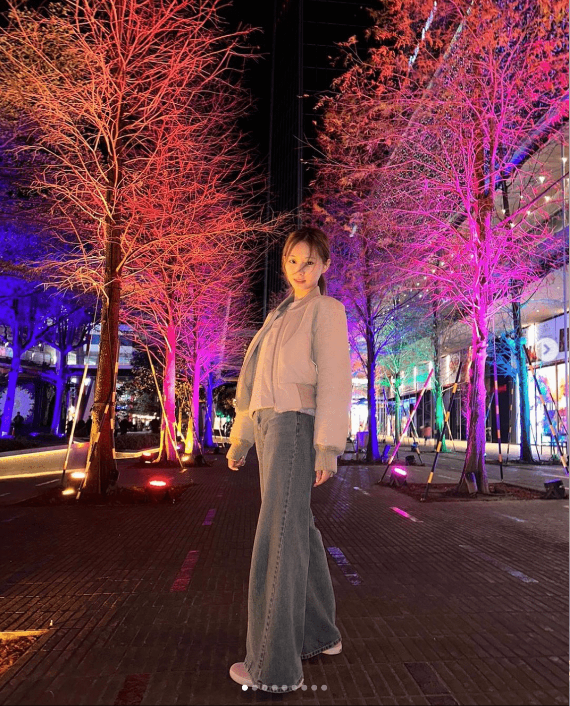 周子瑜上個月低調返台與家人過年，直到29日才返韓開工。 圖：取自IG：@thinkaboutzu