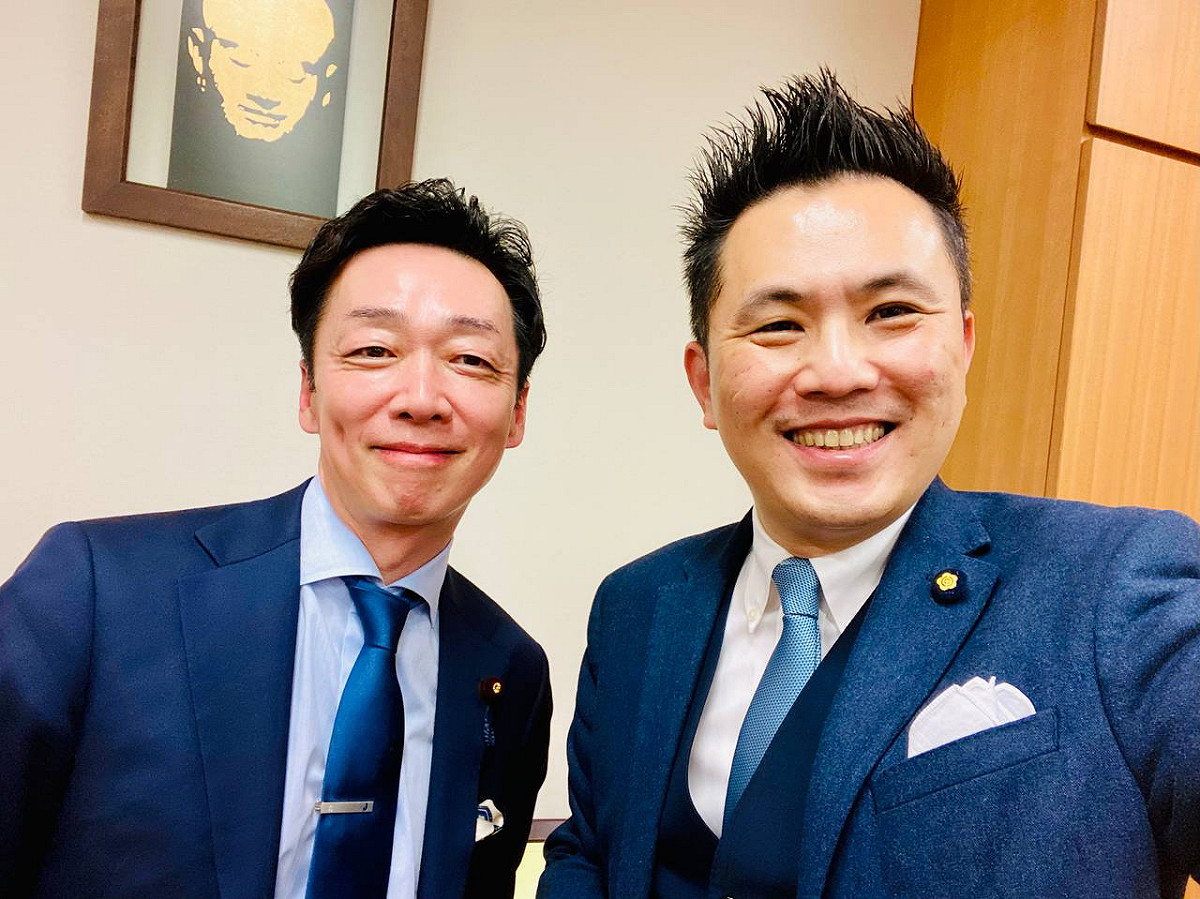 陳以信與日本國會議員。 圖 : 陳以信/提供
