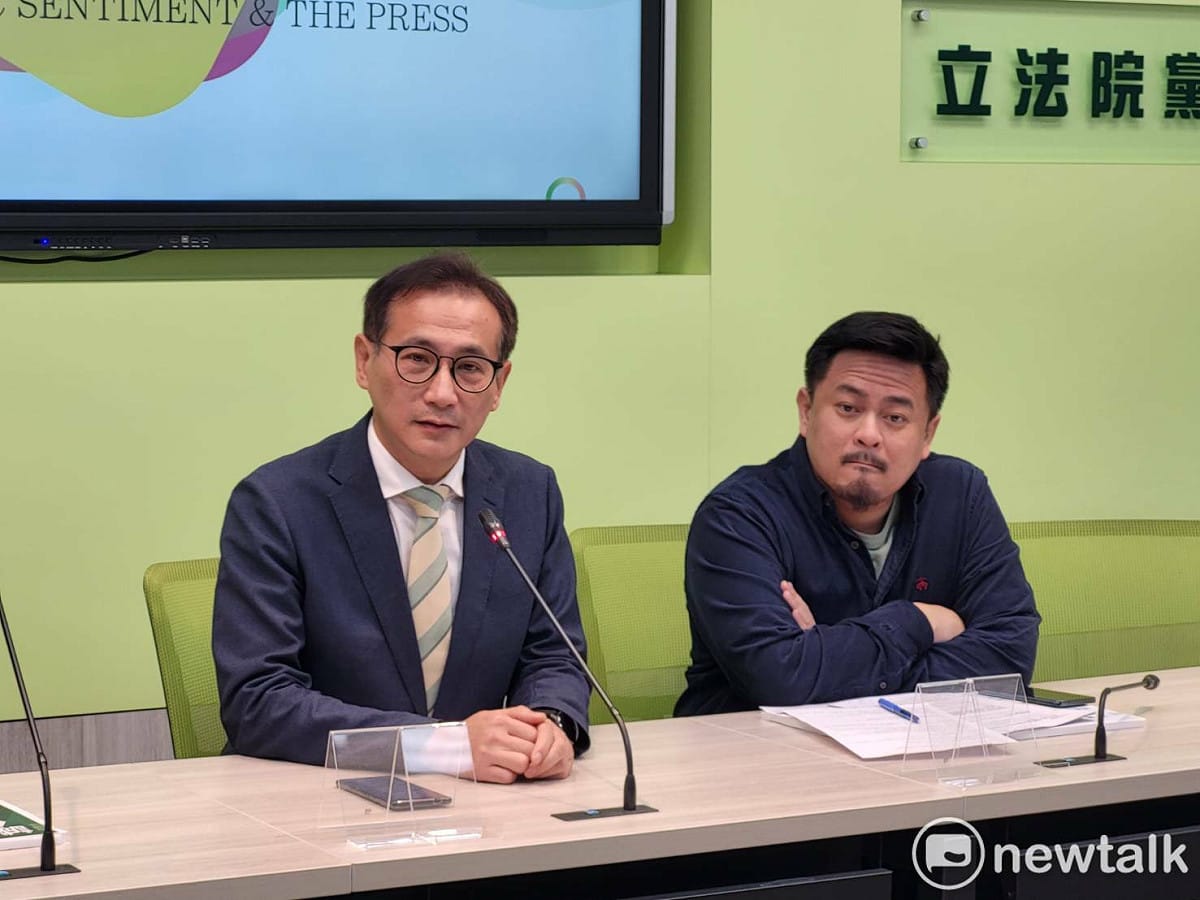 民進黨團今舉行記者會。 圖:陳佩君/攝