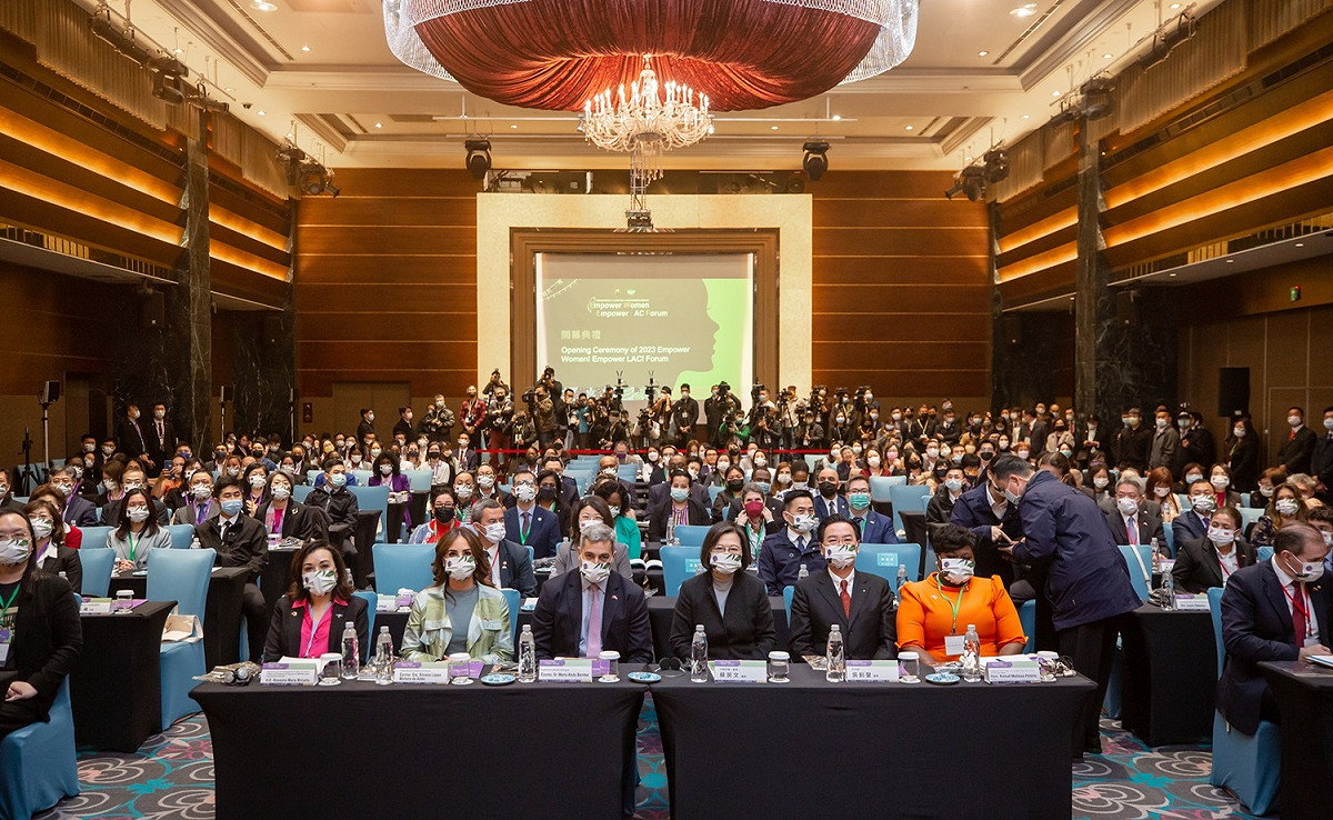 總統蔡英文15日出席女力拉美加論壇開幕儀式 圖：總統府提供