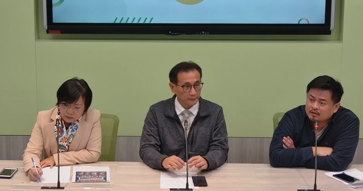民進黨團今天舉行記者會，回應媒體提問。 圖:民進黨團臉書